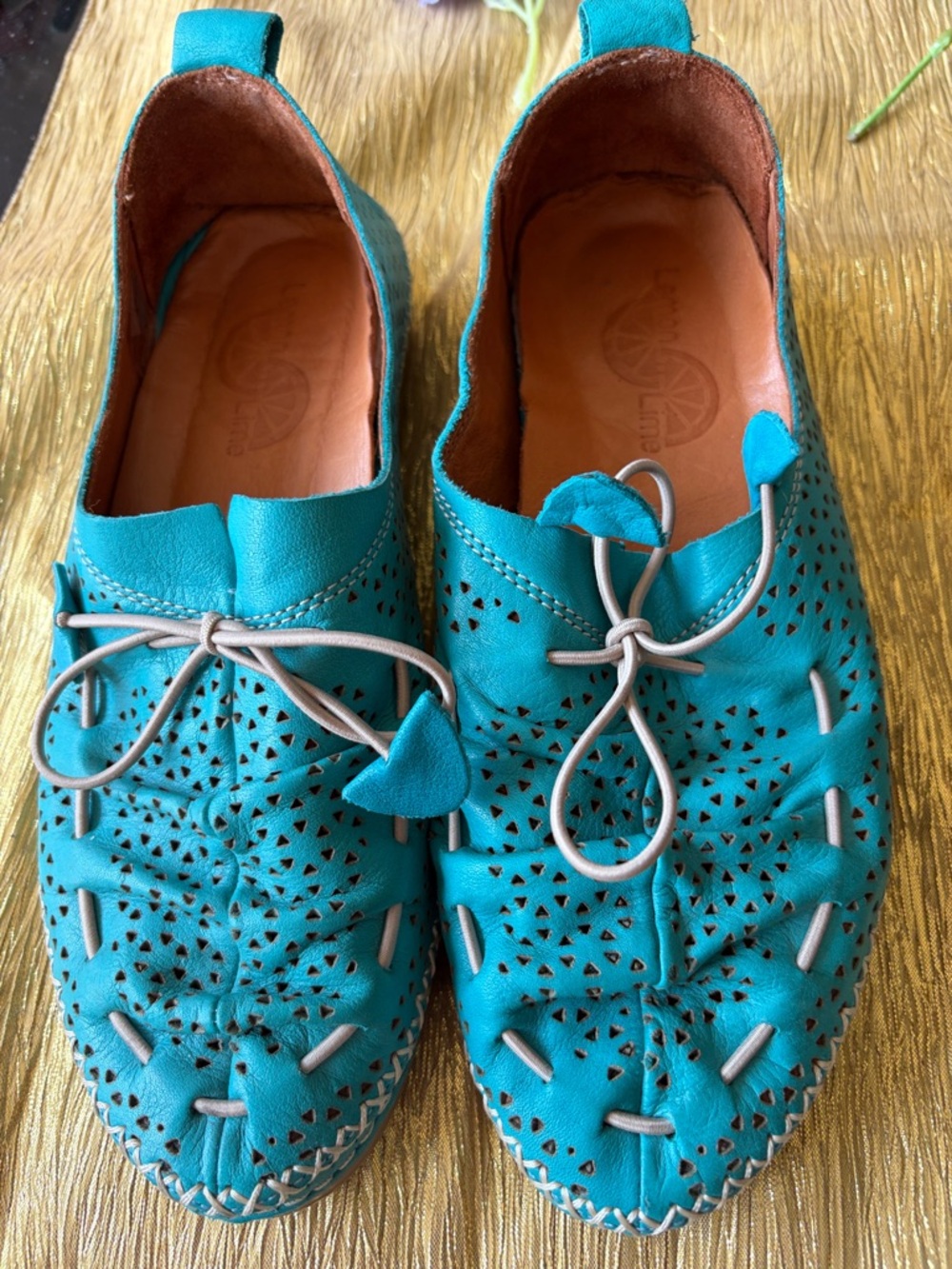 Lemon n Lime Gigi buttery leather turquoise slip on 39 new
